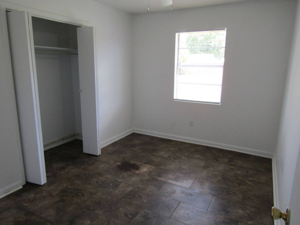 House for rent at 121 Glenn Bryant Rd, Hinesville, GA 31313
