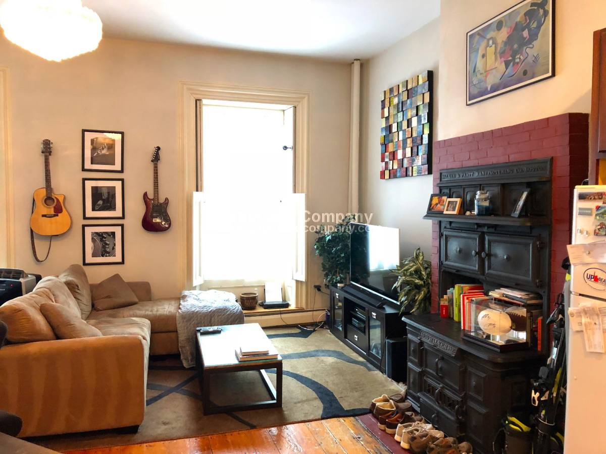 Apartment for rent at 141 Beacon St #4, Boston, MA 02116
