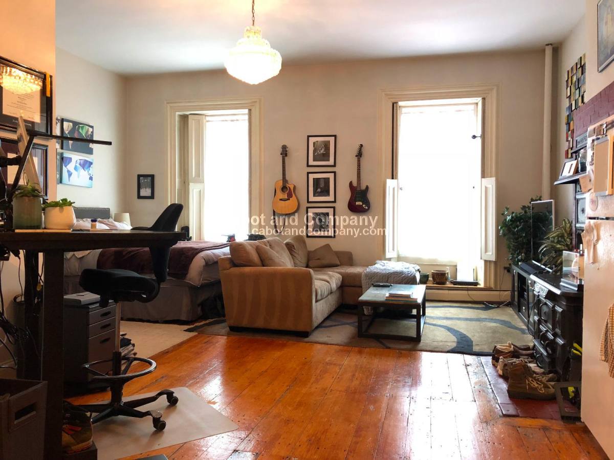 Apartment for rent at 141 Beacon St #4, Boston, MA 02116