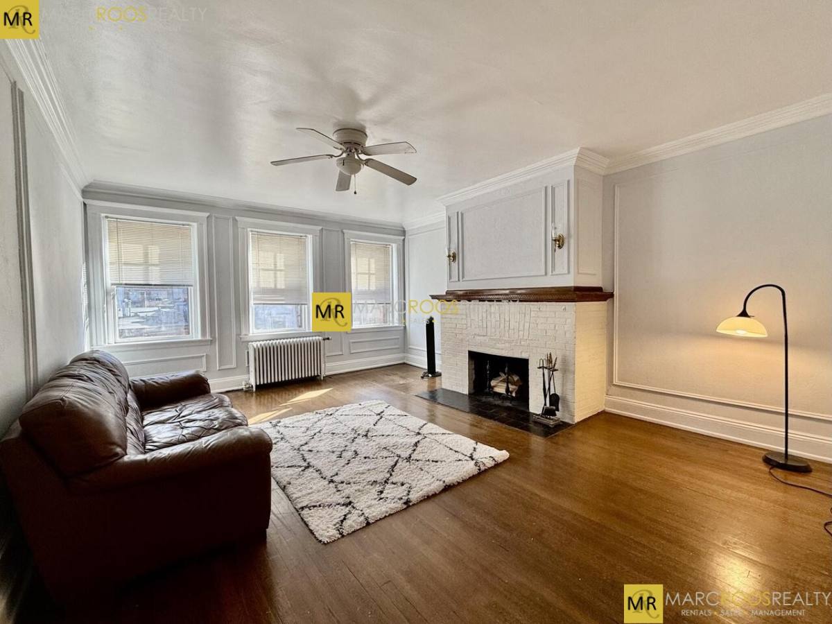 Condo for rent at 250 Commonwealth Ave #20, Boston, MA 02116