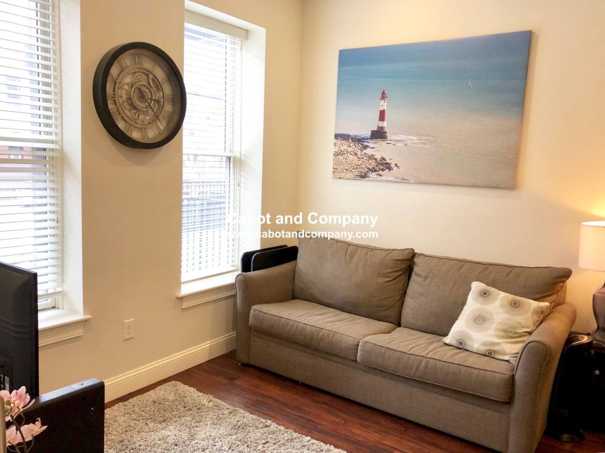 Apartment for rent at 19 Cumberland St #2, Boston, MA 02115