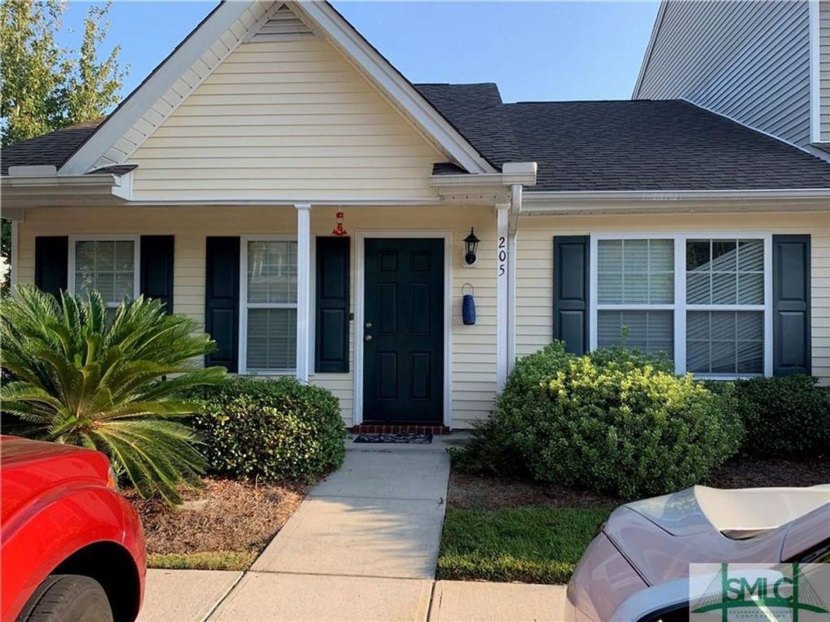 Townhouse for rent at 205 Sonata Circle, Pooler, GA 31322