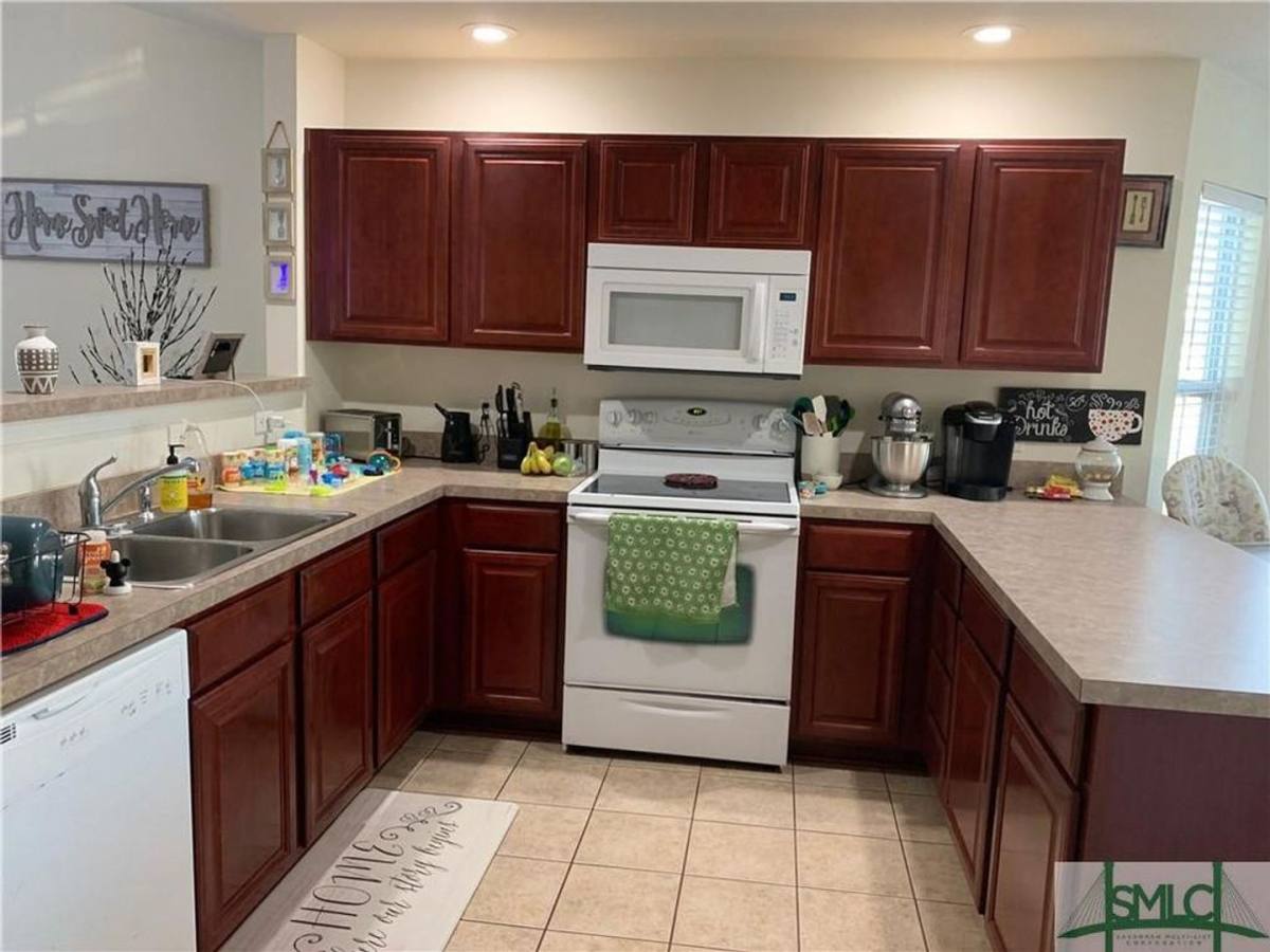Townhouse for rent at 205 Sonata Circle, Pooler, GA 31322
