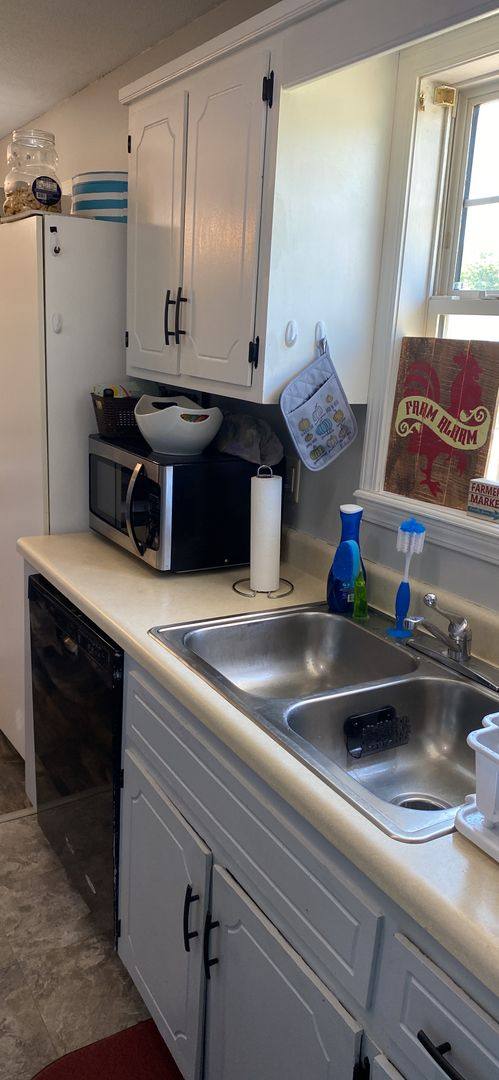 House for rent at 416 Woodale Dr, Clarksville, TN 37042