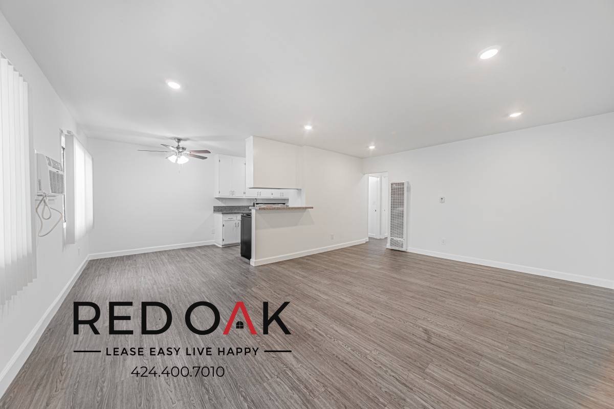 Condo for rent at 5130 Yarmouth Ave #10, Encino, CA 91316