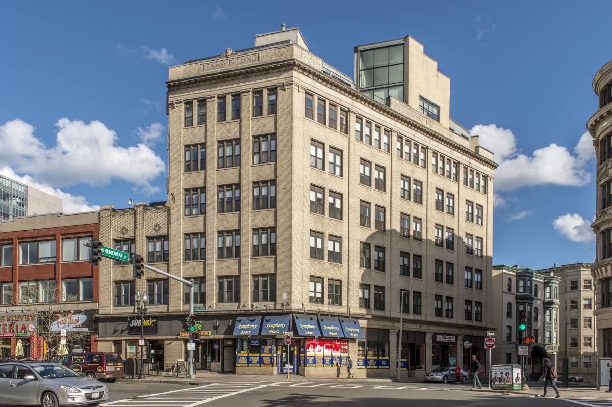 Apartment for rent at 1126 Boylston St #701, Boston, MA 02115