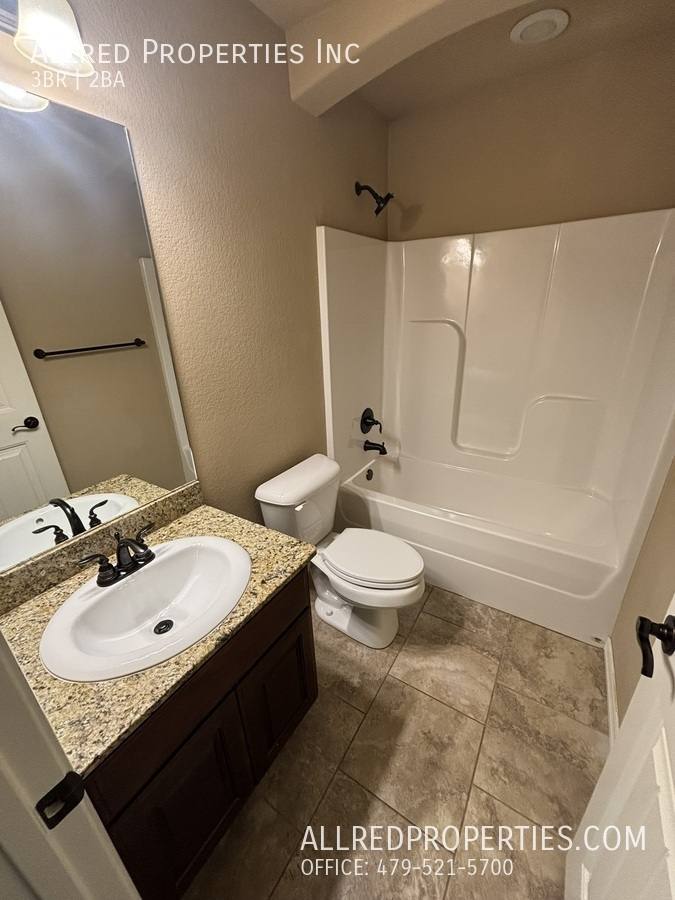 House for rent at 3556 Country Meadows, Fayetteville, AR 72704