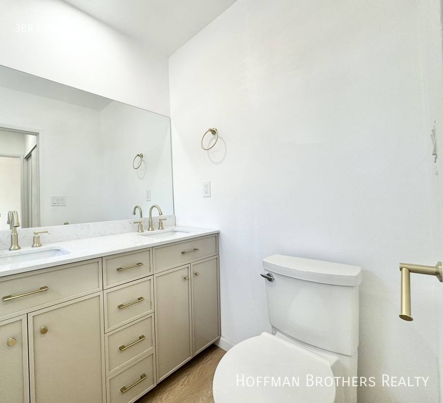 Apartment for rent at 6561 Fulton Ave #14, Van Nuys, CA 91401