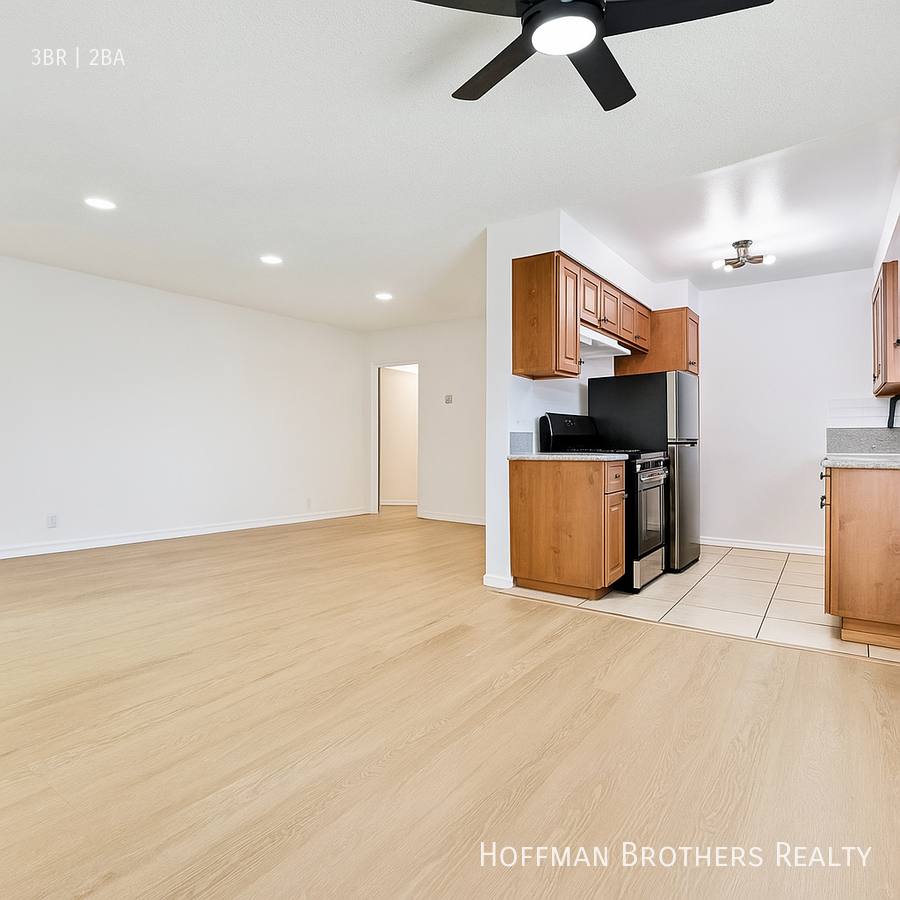 Apartment for rent at 6561 Fulton Ave #14, Van Nuys, CA 91401