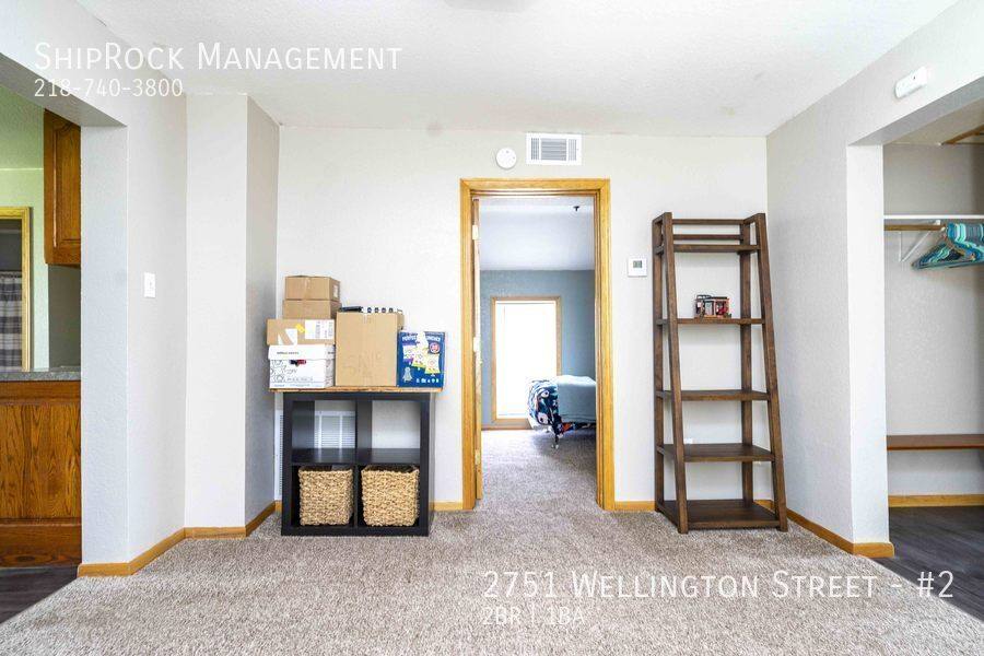 Apartment for rent at 2751 Wellington St #2, Duluth, MN 55806