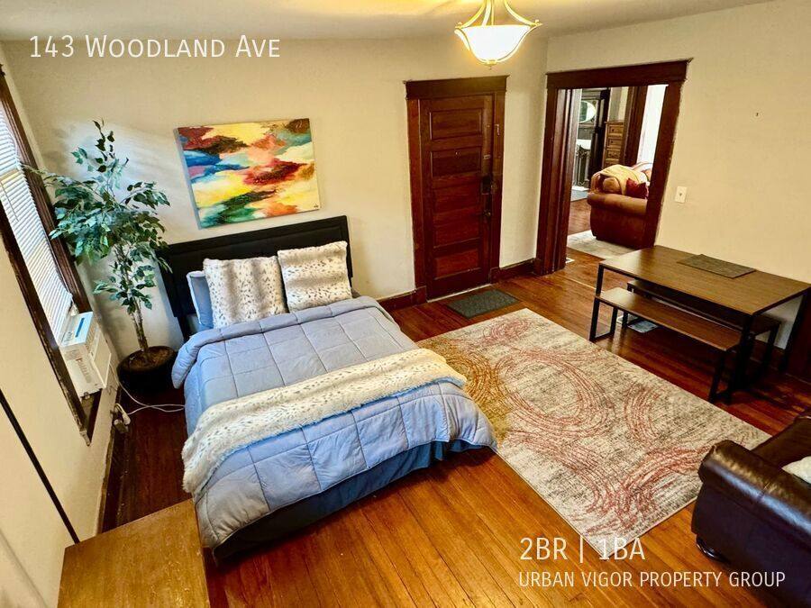 Apartment for rent at 143 Woodland Ave, Lexington, KY 40502