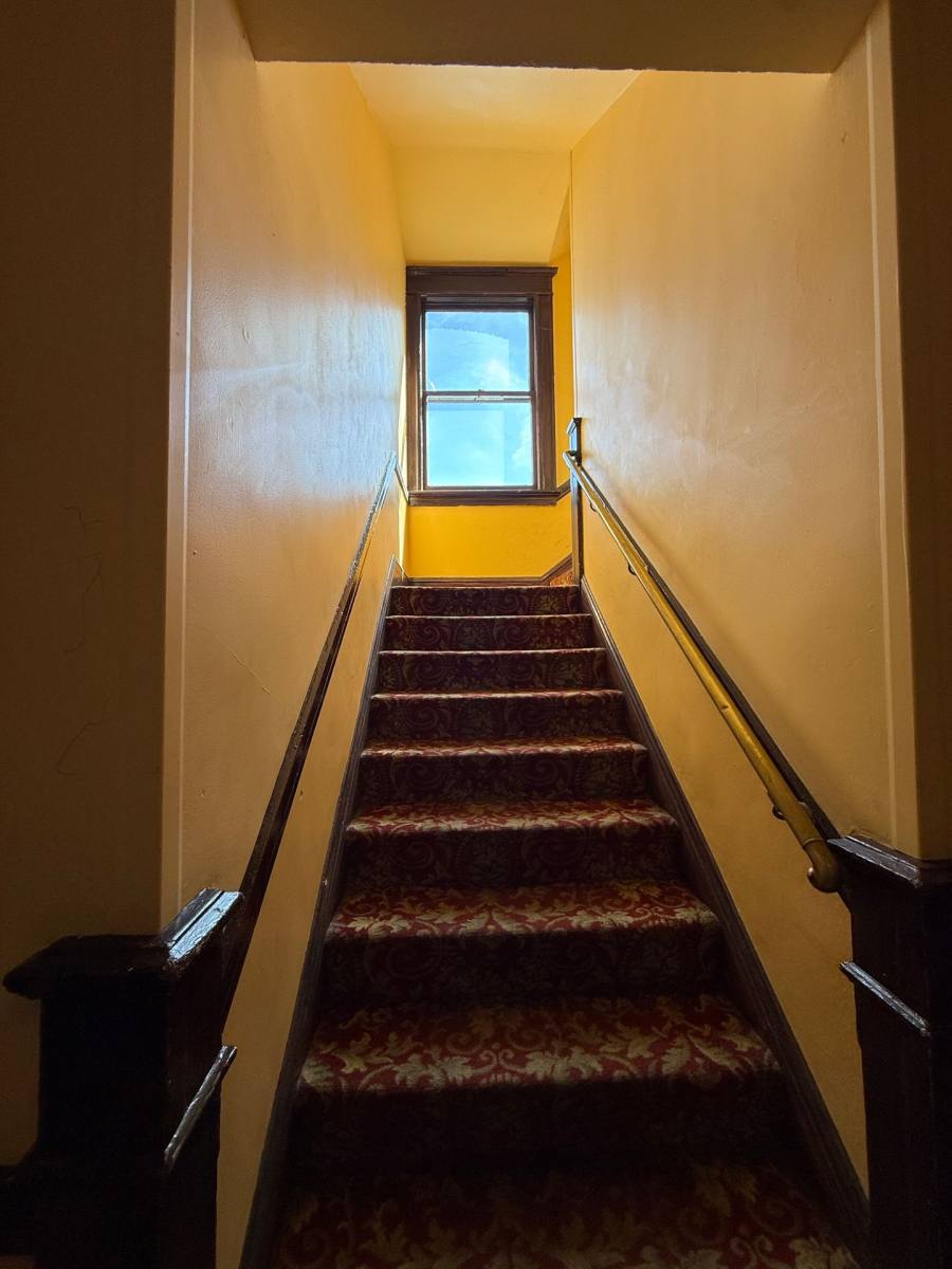 Apartment for rent at 2190 W Burnside, Portland, OR 97210