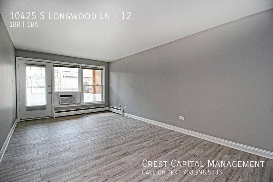 Apartment for rent at 10435 S Longwood Lane #6, Oak Lawn, IL 60453