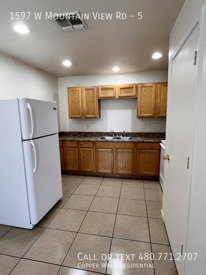 Apartment for rent at 1597 W Mountain View Rd #5, Phoenix, AZ 85021