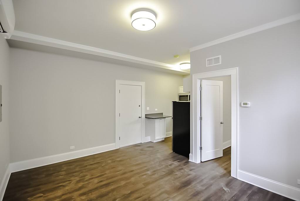 Apartment for rent at 817 Lakeside Place #D906, Chicago, IL 60640