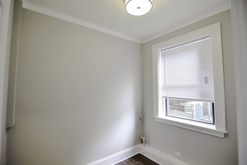 Apartment for rent at 817 Lakeside Place #D906, Chicago, IL 60640