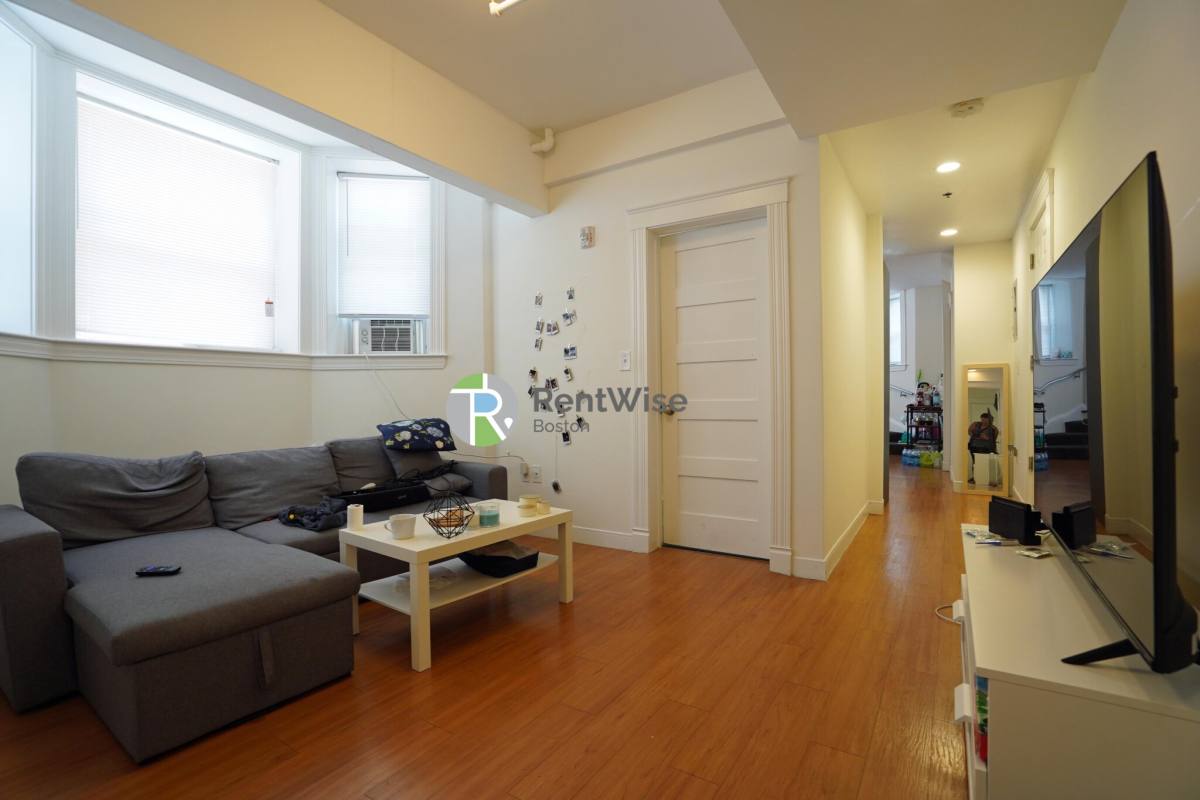 Apartment for rent at 1302 Commonwealth Ave #B, Allston, MA 02134