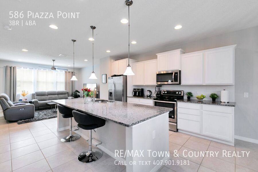 Townhouse for rent at 586 Piazza Point, Oviedo, FL 32765