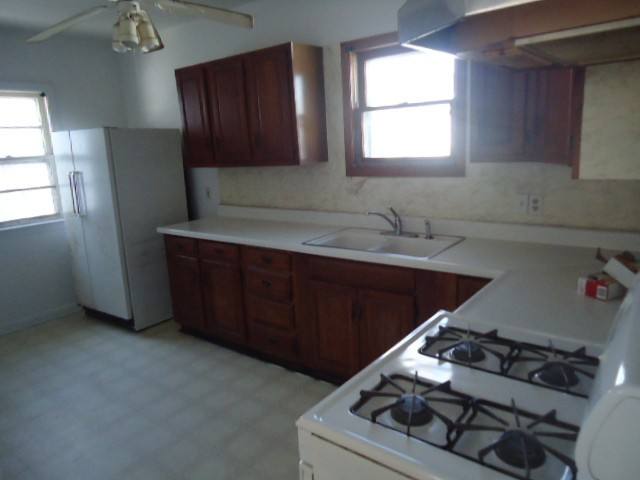 House for rent at 243 Polk St, Waterloo, IA 50703