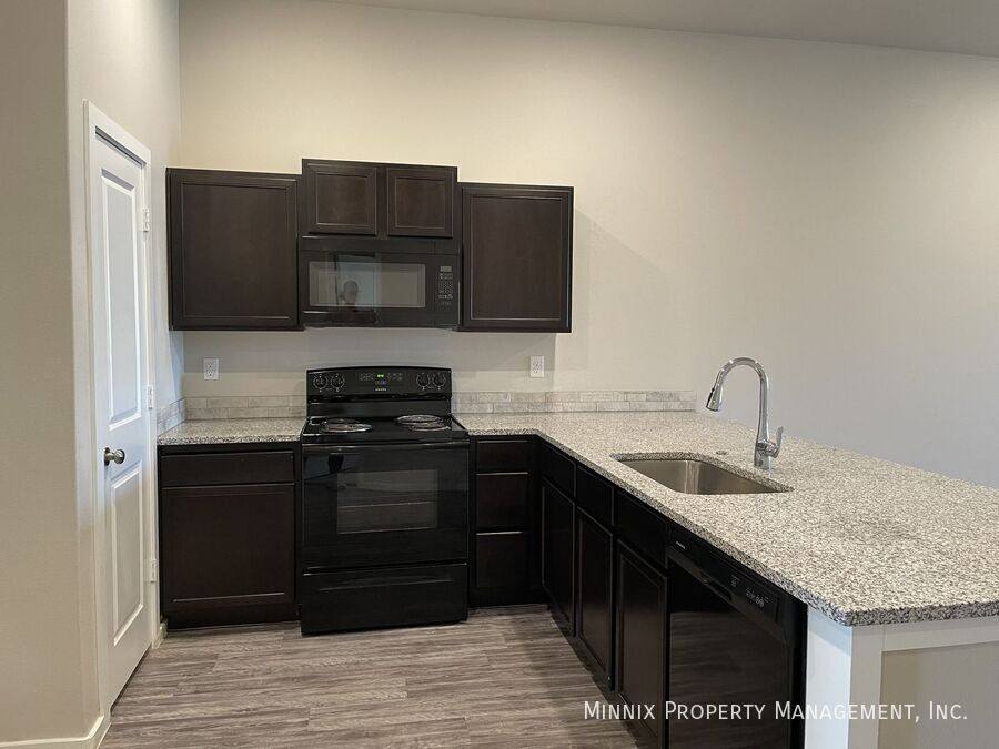 Townhouse for rent at 1634 133rd St Fs #B, Lubbock, TX 79423