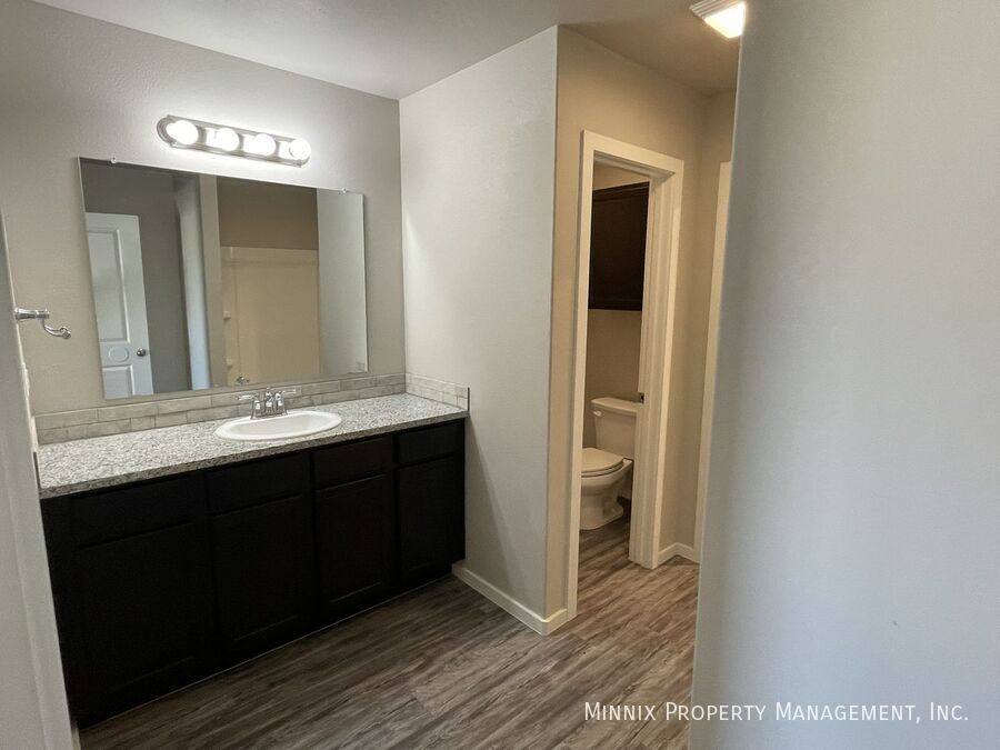 Townhouse for rent at 1634 133rd St Fs #B, Lubbock, TX 79423
