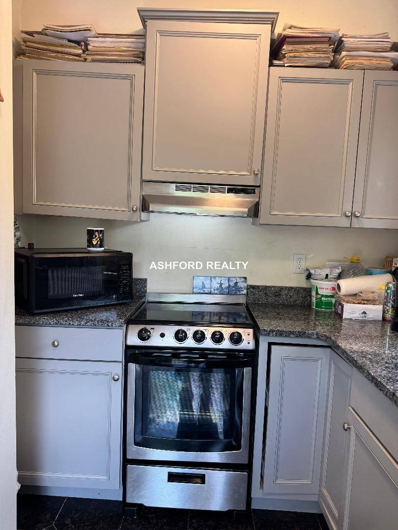 House for rent at 72 Nichols Ave, Watertown, MA 02472