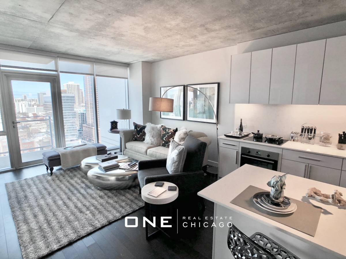 Apartment for rent at 232 W Illinois #5, Chicago, IL 60654