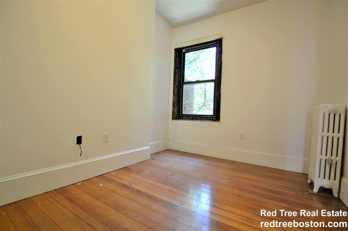 Apartment for rent at 53 Joy St #4, Boston, MA 02114