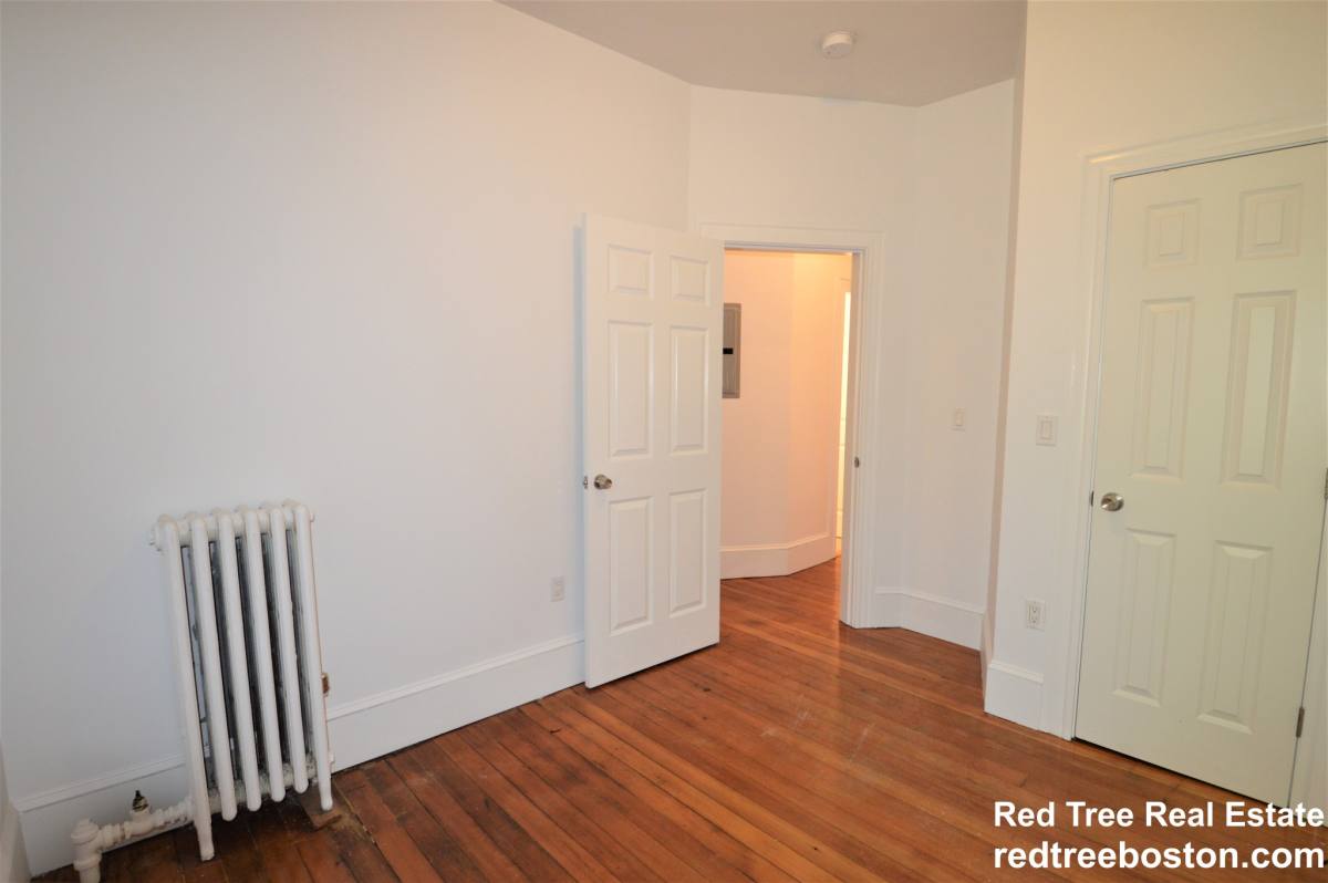 Apartment for rent at 53 Joy St #4, Boston, MA 02114