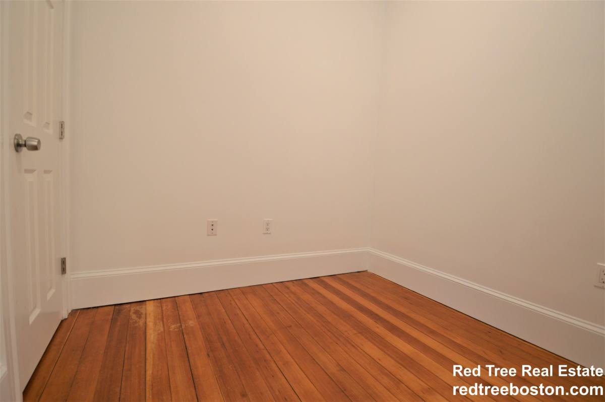 Apartment for rent at 53 Joy St #4, Boston, MA 02114