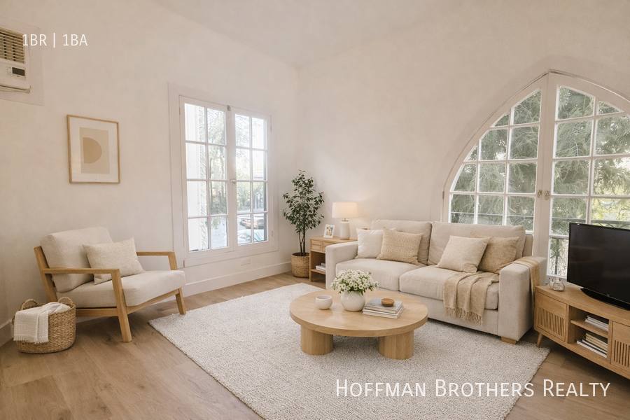Apartment for rent at 4888 Lexington Ave, Los Angeles, CA 90029