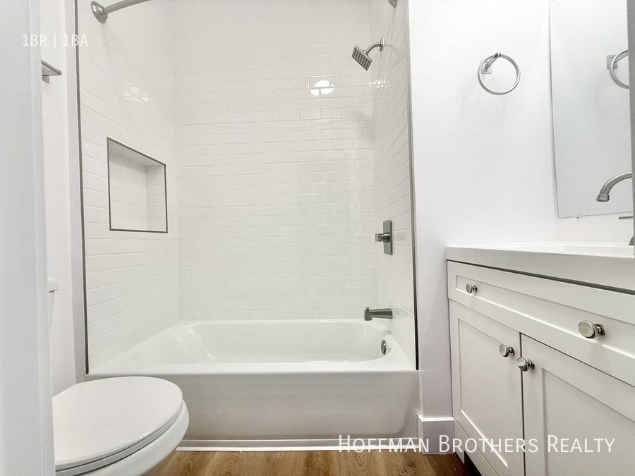 Apartment for rent at 4888 Lexington Ave, Los Angeles, CA 90029