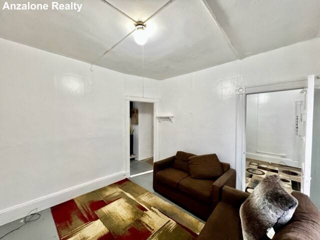 Apartment for rent at 31 Thacher St #5L, Boston, MA 02113