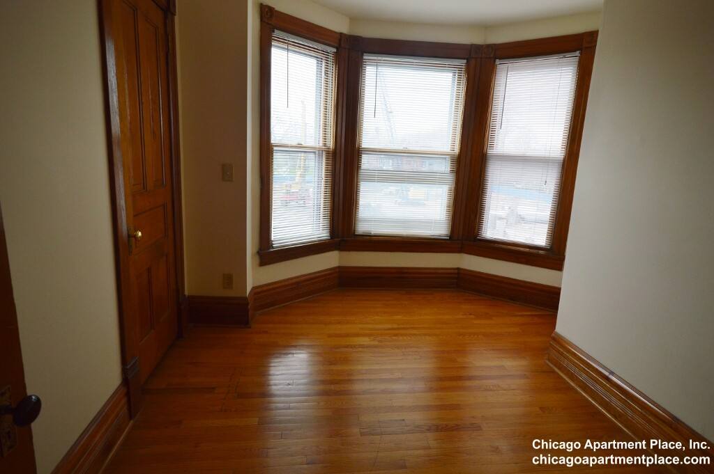 Townhouse for rent at 2329 N Halsted St #TH, Chicago, IL 60614