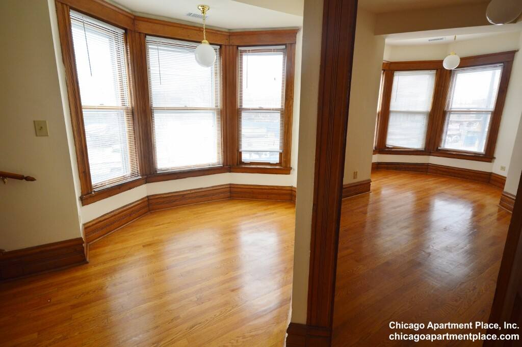 Townhouse for rent at 2329 N Halsted St #TH, Chicago, IL 60614