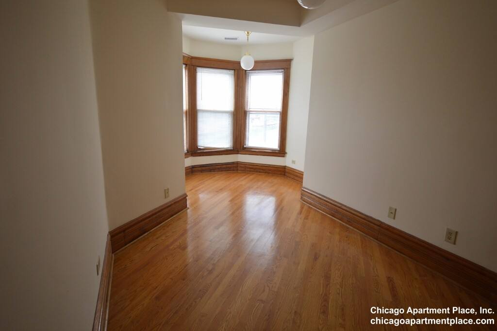 Townhouse for rent at 2329 N Halsted St #TH, Chicago, IL 60614
