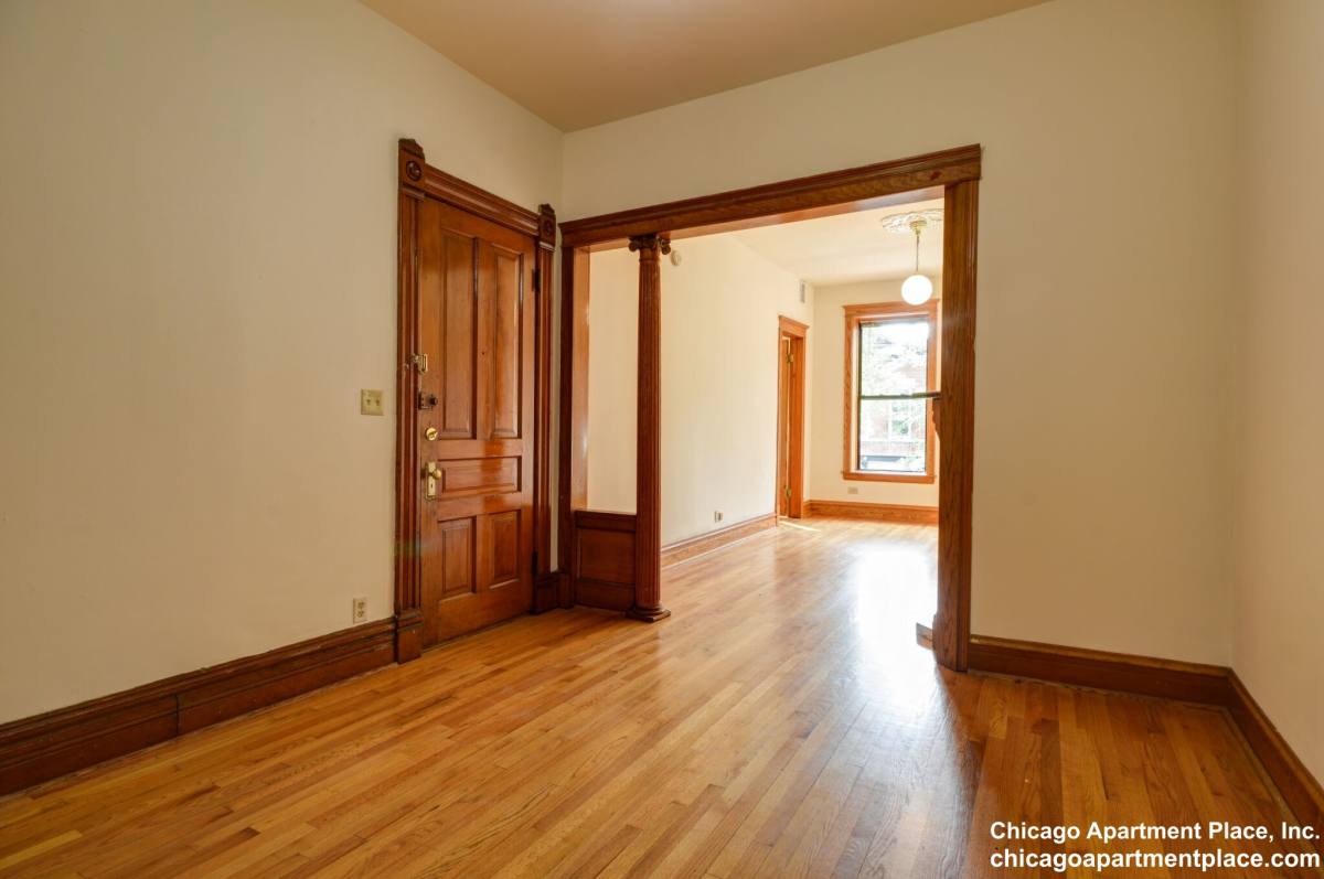 Apartment for rent at 1935 N Sheffield Ave #3F, Chicago, IL 60614