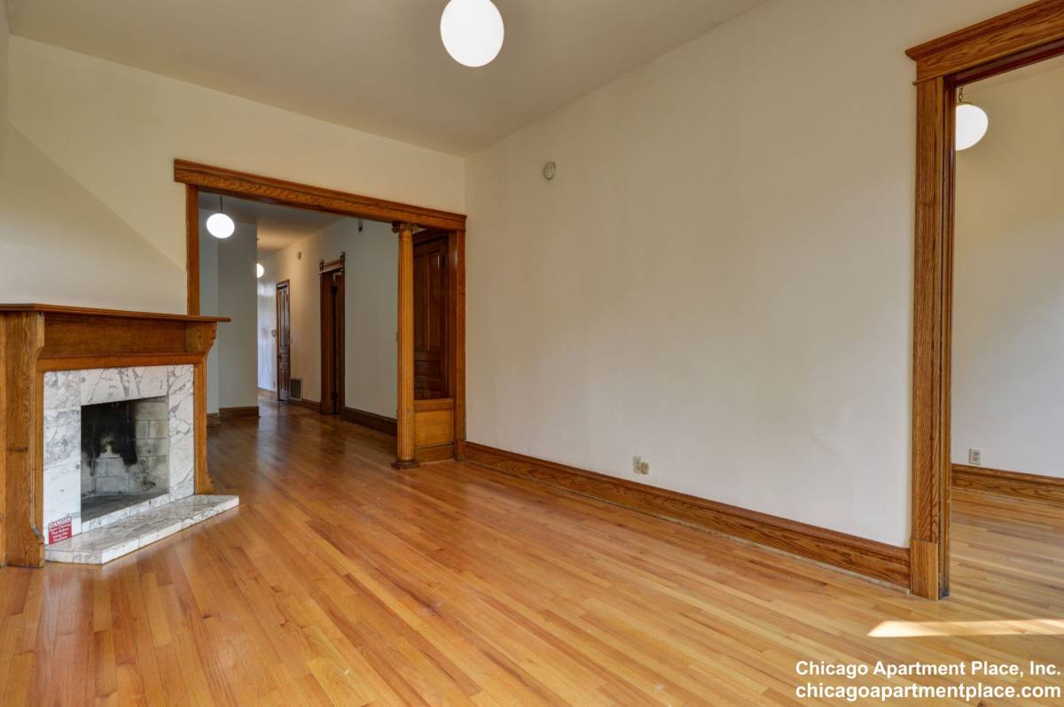 Apartment for rent at 1935 N Sheffield Ave #3F, Chicago, IL 60614