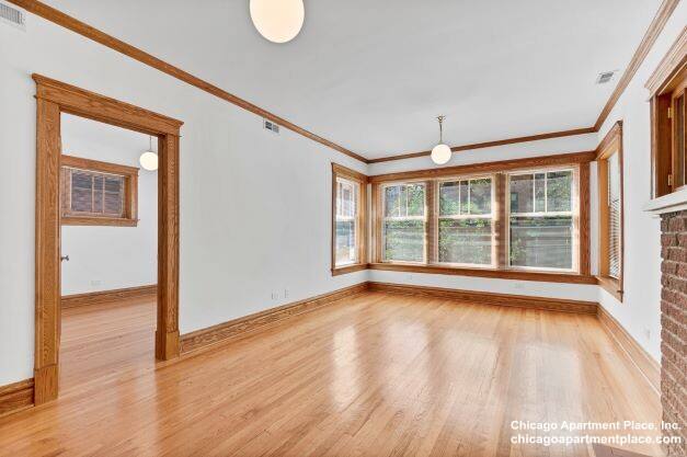 Apartment for rent at 3153 N Hudson #2, Chicago, IL 60657