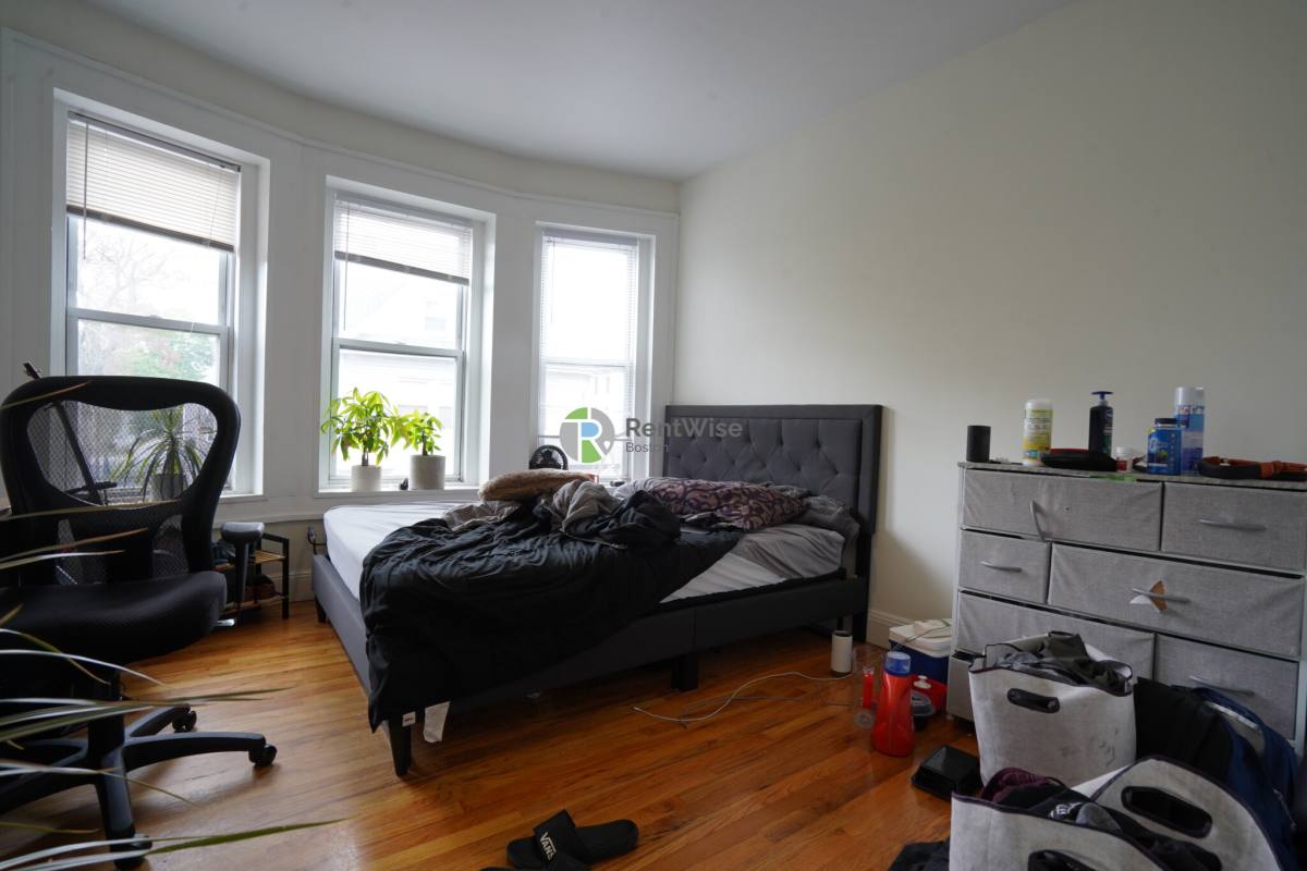 Apartment for rent at 10 Brainerd Rd #38, Allston, MA 02134