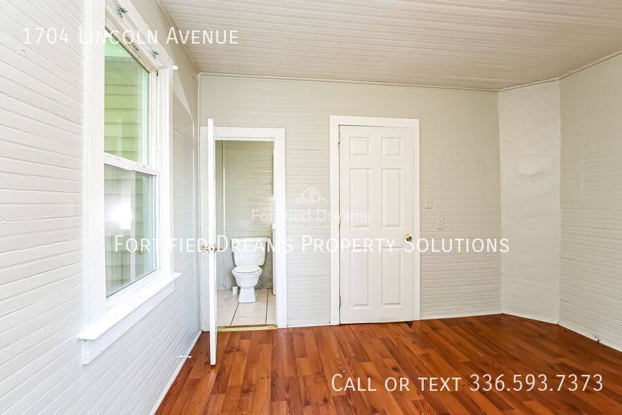 House for rent at 1704 Lincoln Ave, Winston Salem, NC 27105