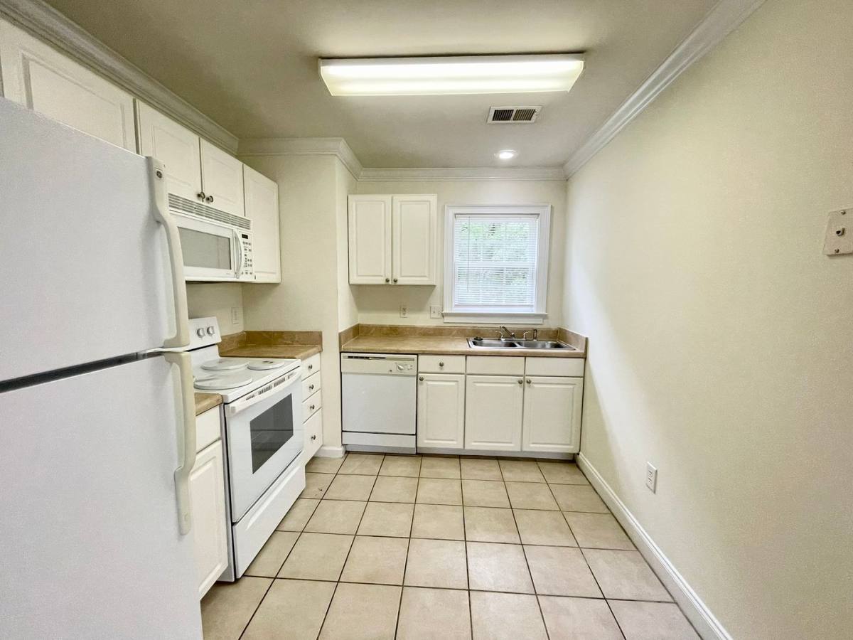 Townhouse for rent at 101 Poet Place, Lexington, SC 29072