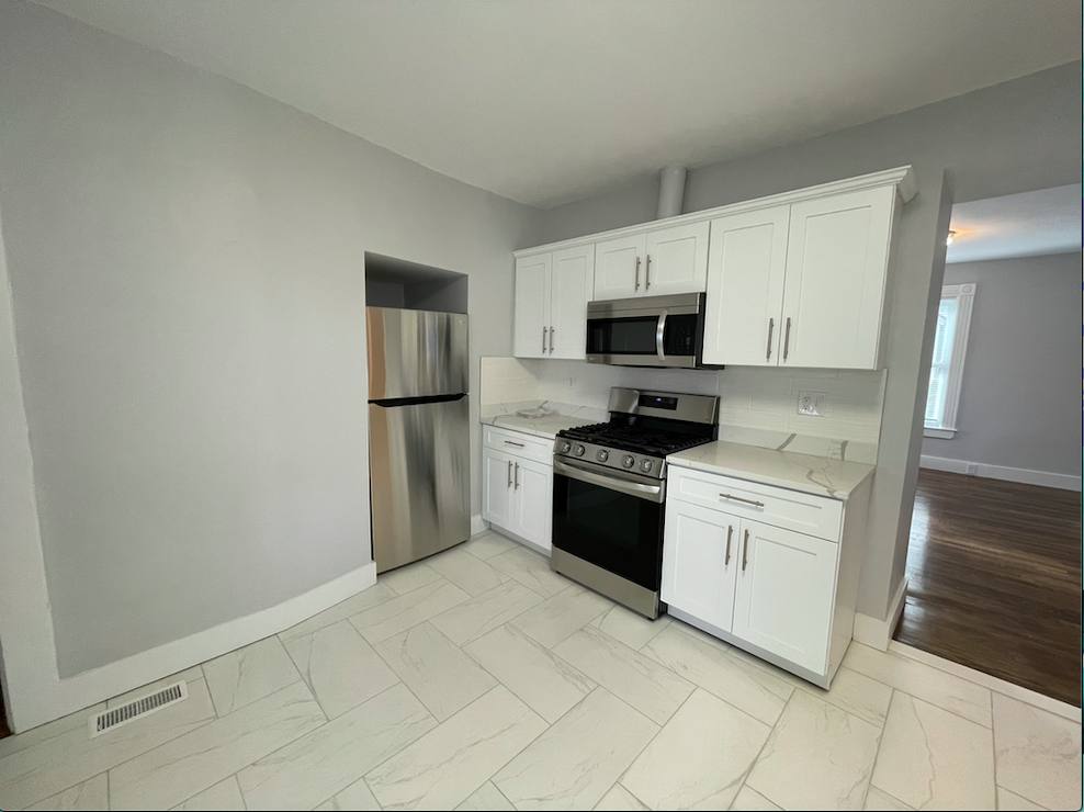 House for rent at 10 Fletcher Terrace, Watertown, MA 02472