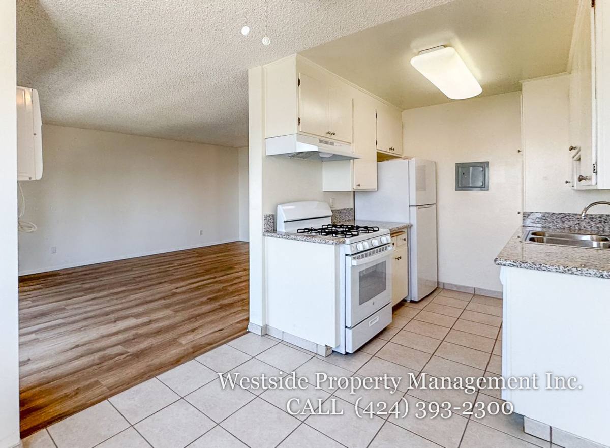 Apartment for rent at 1755 Purdue Ave #309, Los Angeles, CA 90025