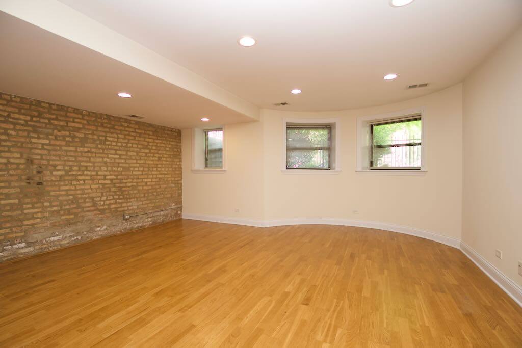 Apartment for rent at 2834 Albany #I, Chicago, IL 60618