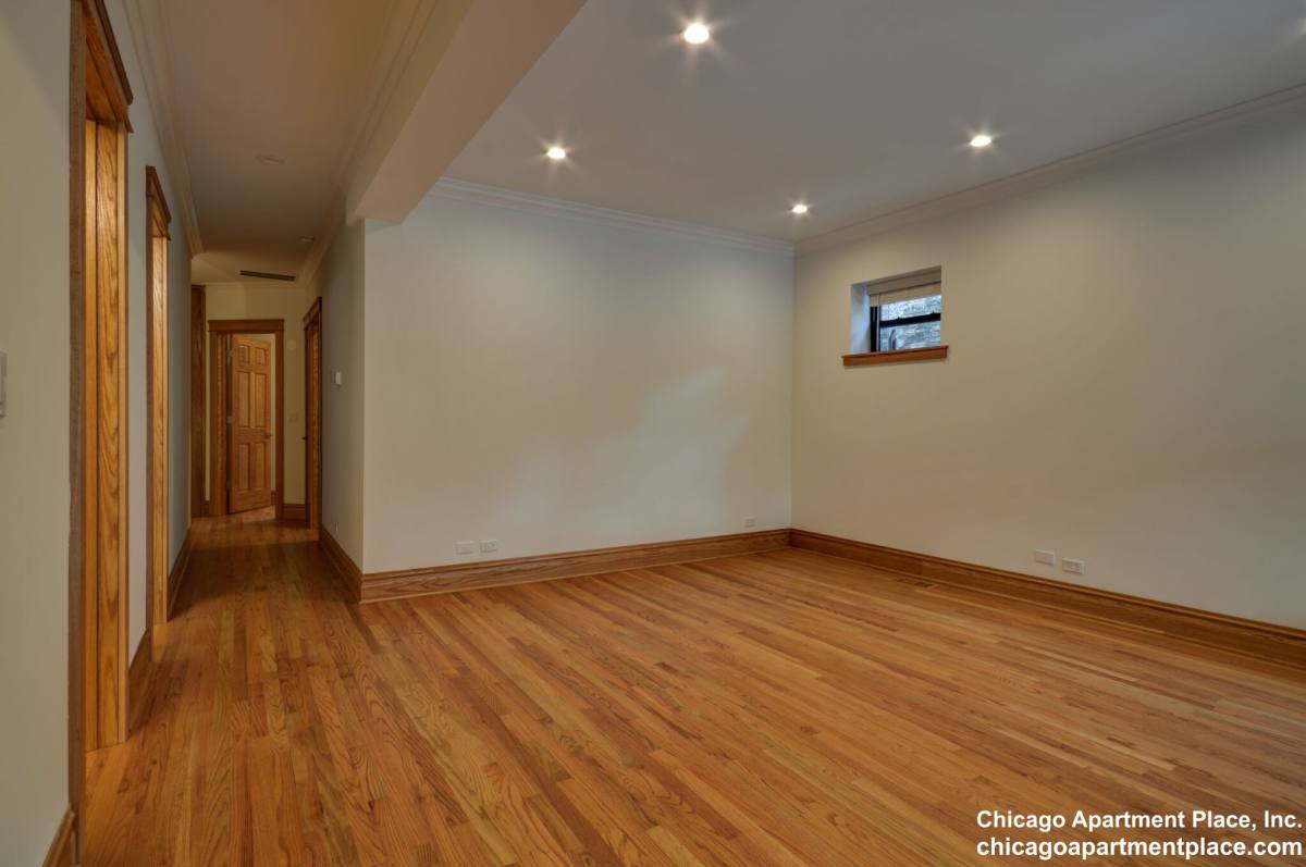 Condo for rent at 3715 N Fremont #1, Chicago, IL 60613