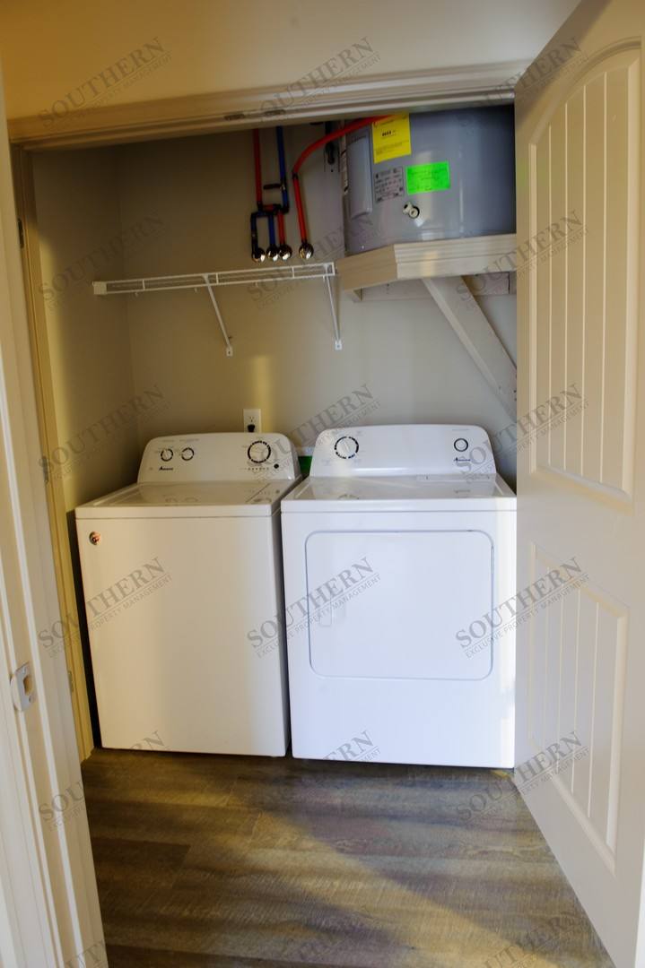 Apartment for rent at 309 Professional Park Dr, Glasgow, KY 42141