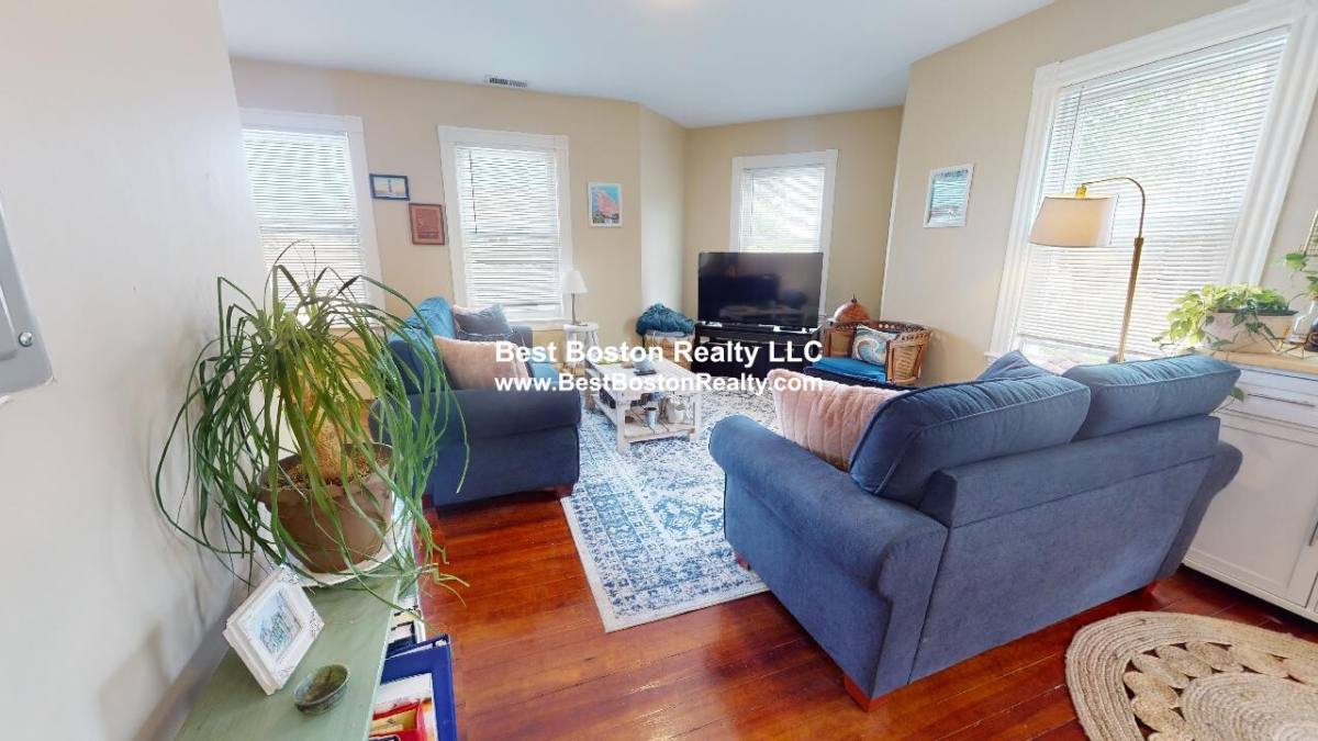 Apartment for rent at 47 Wareham St, Medford, MA 02155
