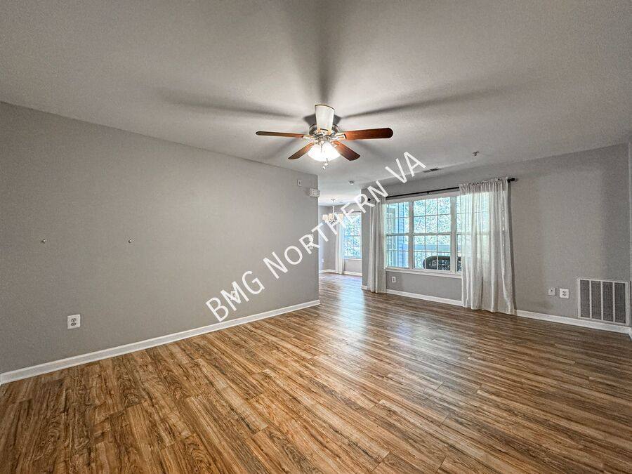 Condo for rent at 635 Constellation Square SE #G, Leesburg, VA 20175