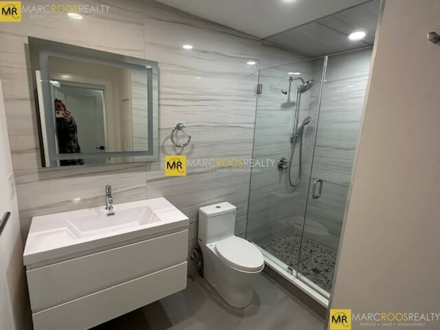 Apartment for rent at 535 Newbury St #1, Boston, MA 02215
